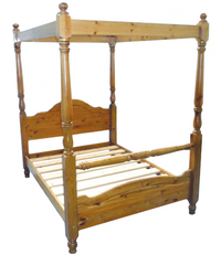 Yukon 4 Poster Pine Bed